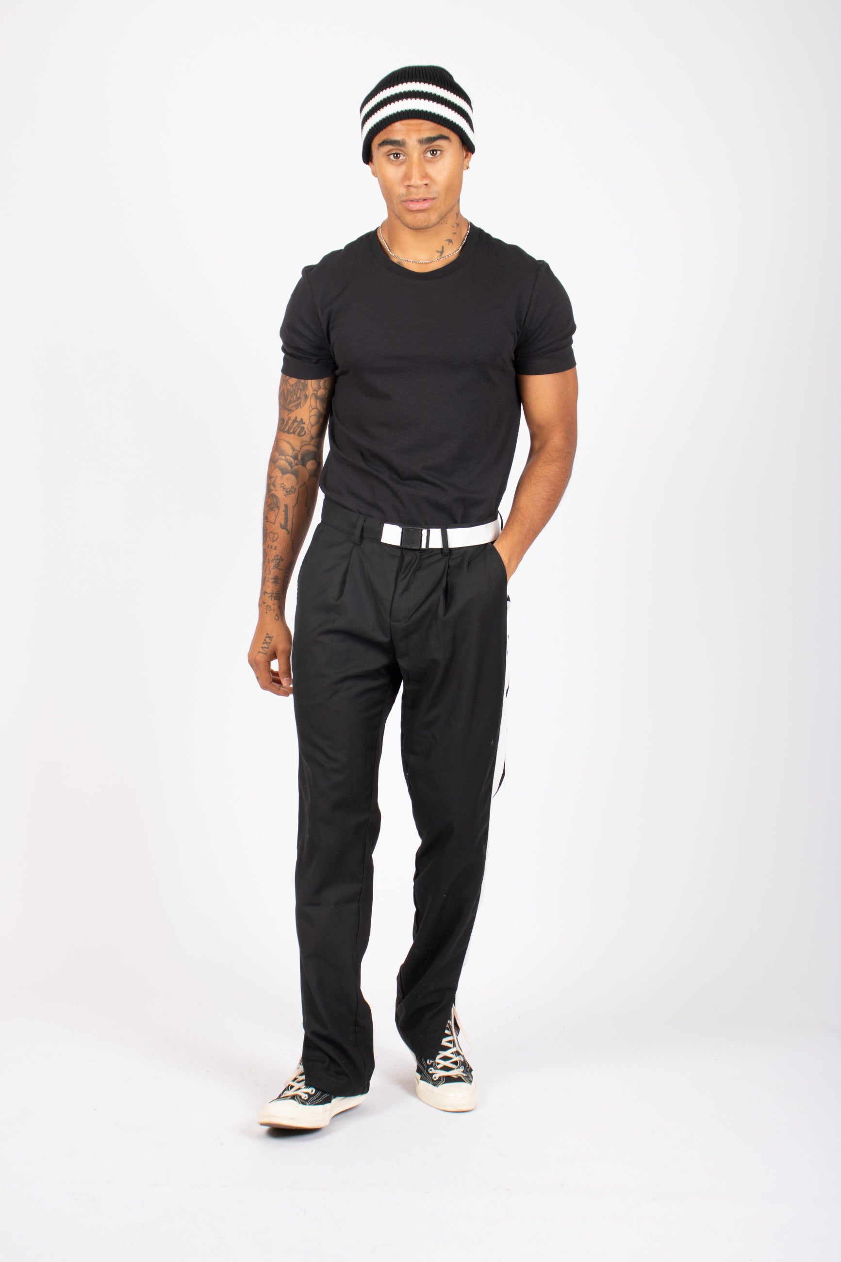 Poly Viscose Party Wear Men Black Side Stripe Trouser at Rs 450 in Mumbai
