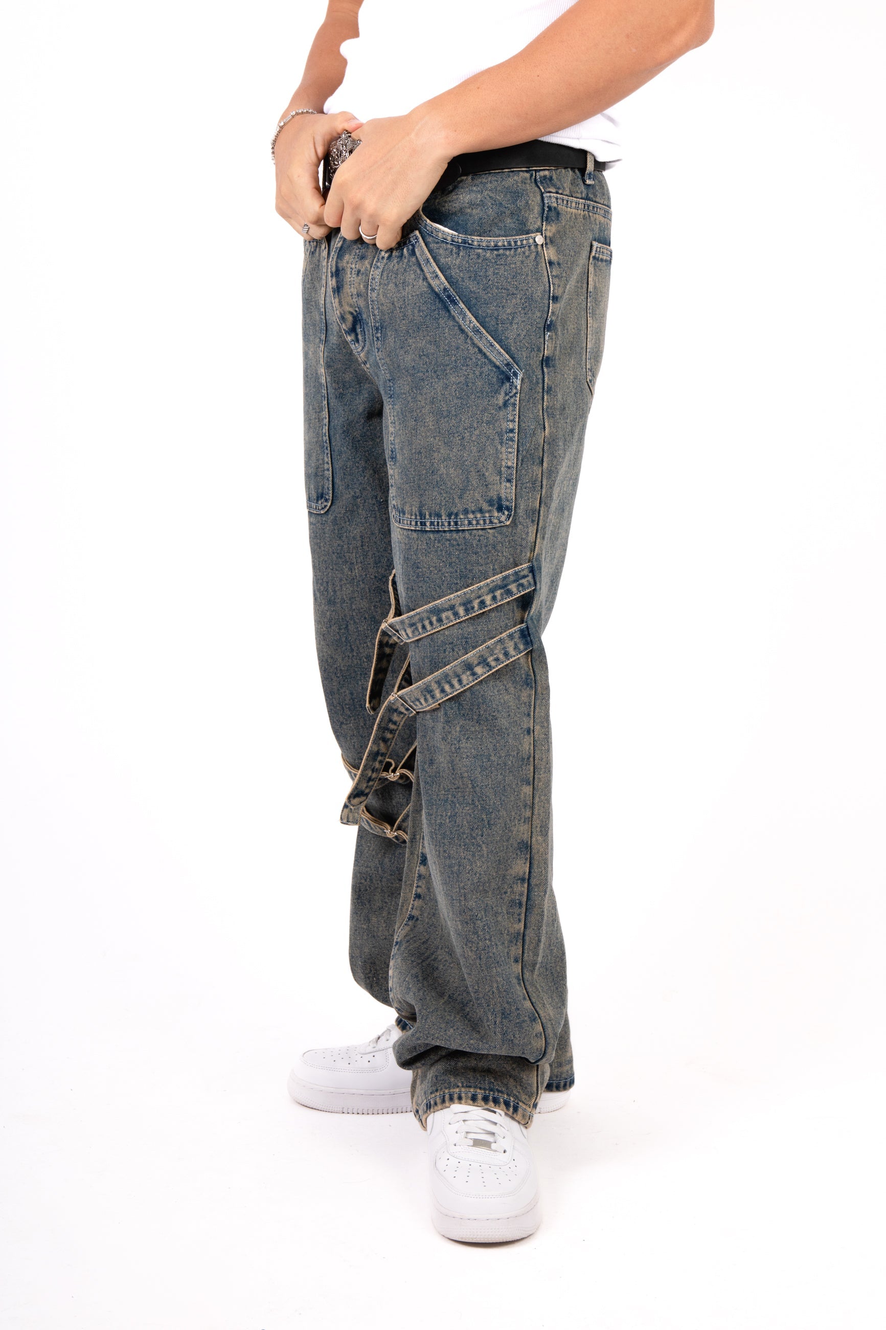 Vintage Wash Straight Leg Buckle Jean