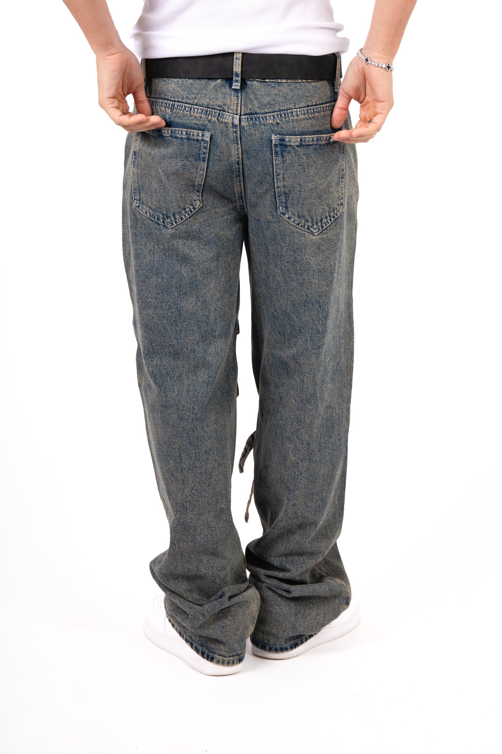 Vintage Wash Straight Leg Buckle Jean