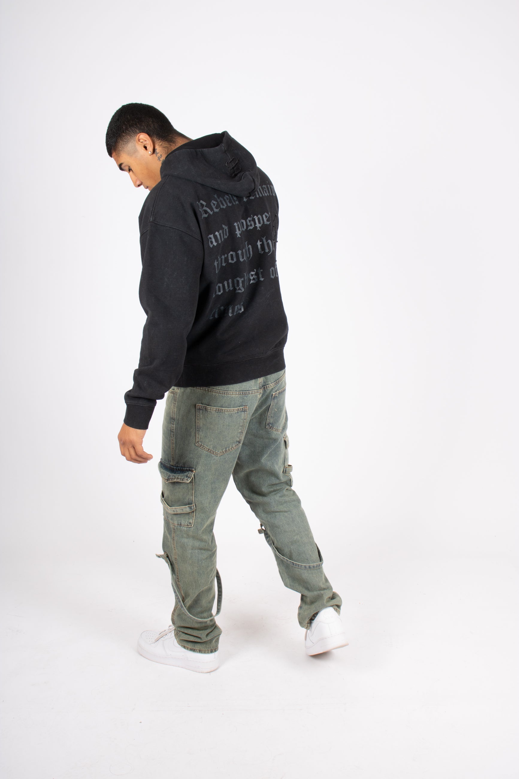 oversized-recycled-street-style-rebel-hoodie