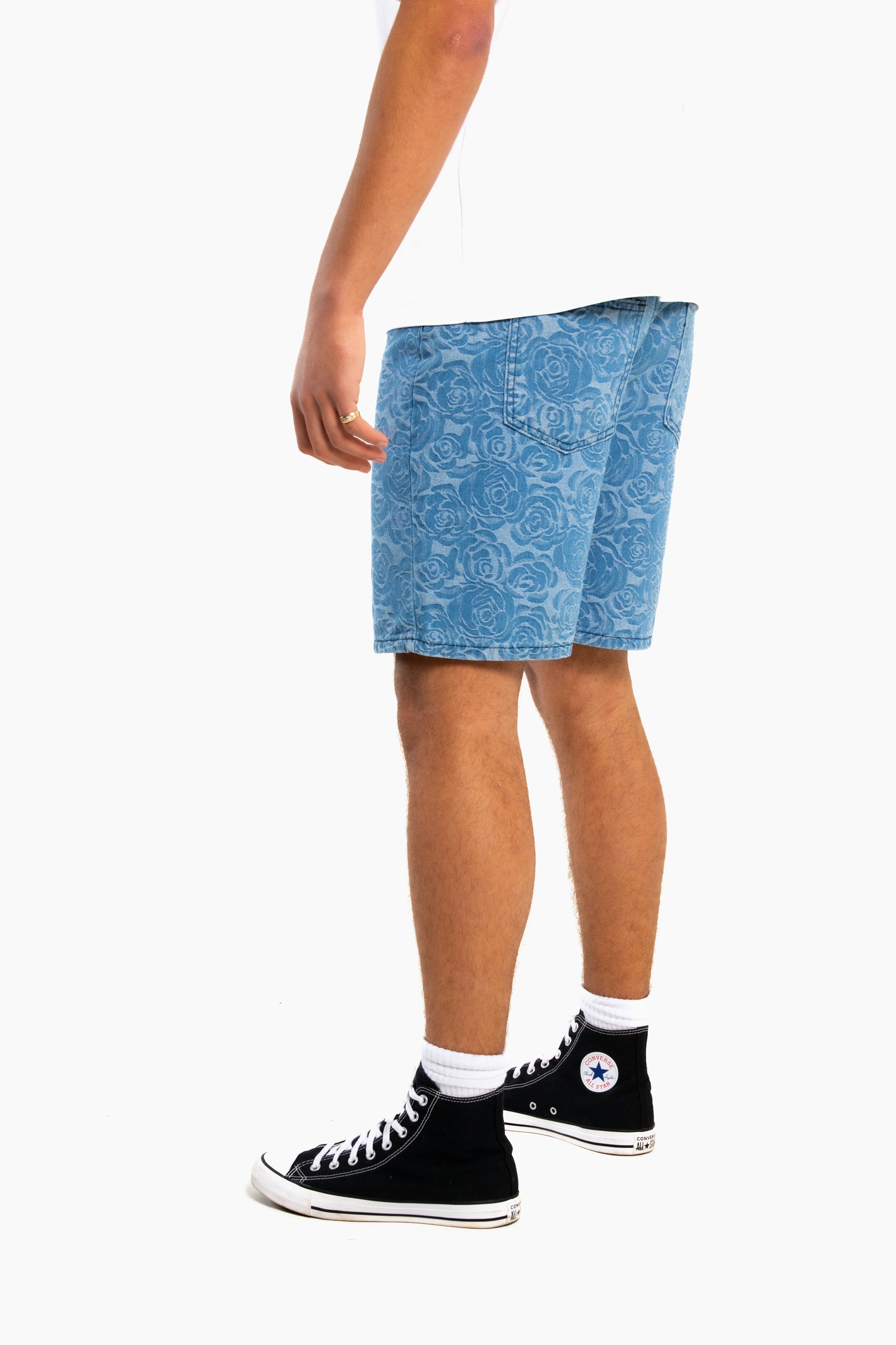 Oversized Floral Textured Jaqcuard Denim Shorts