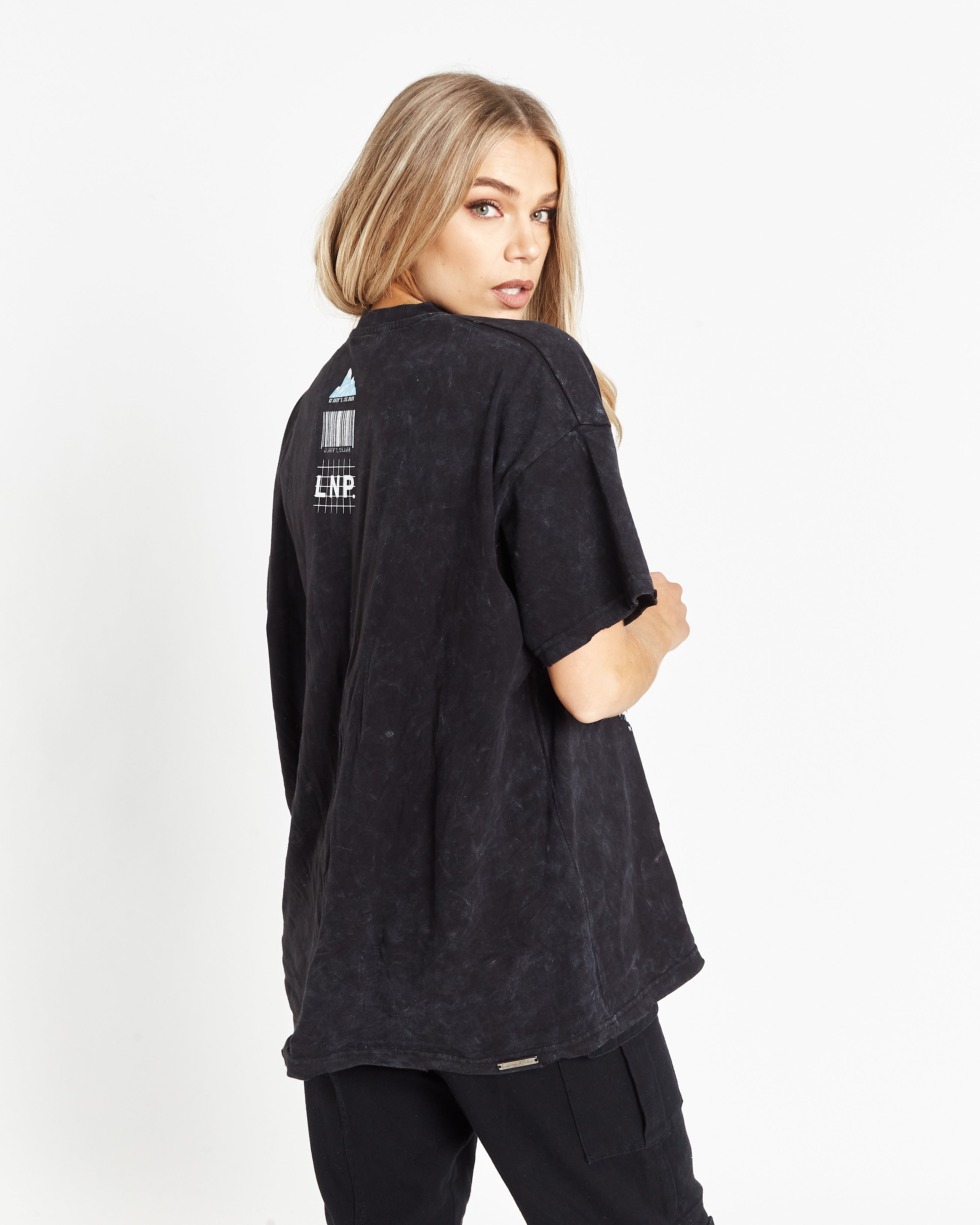 No Boundaries Ambush Oversized T Shirt