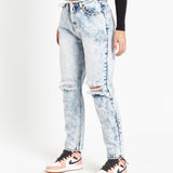 Ice-wash Ripped Knee Mom Jeans