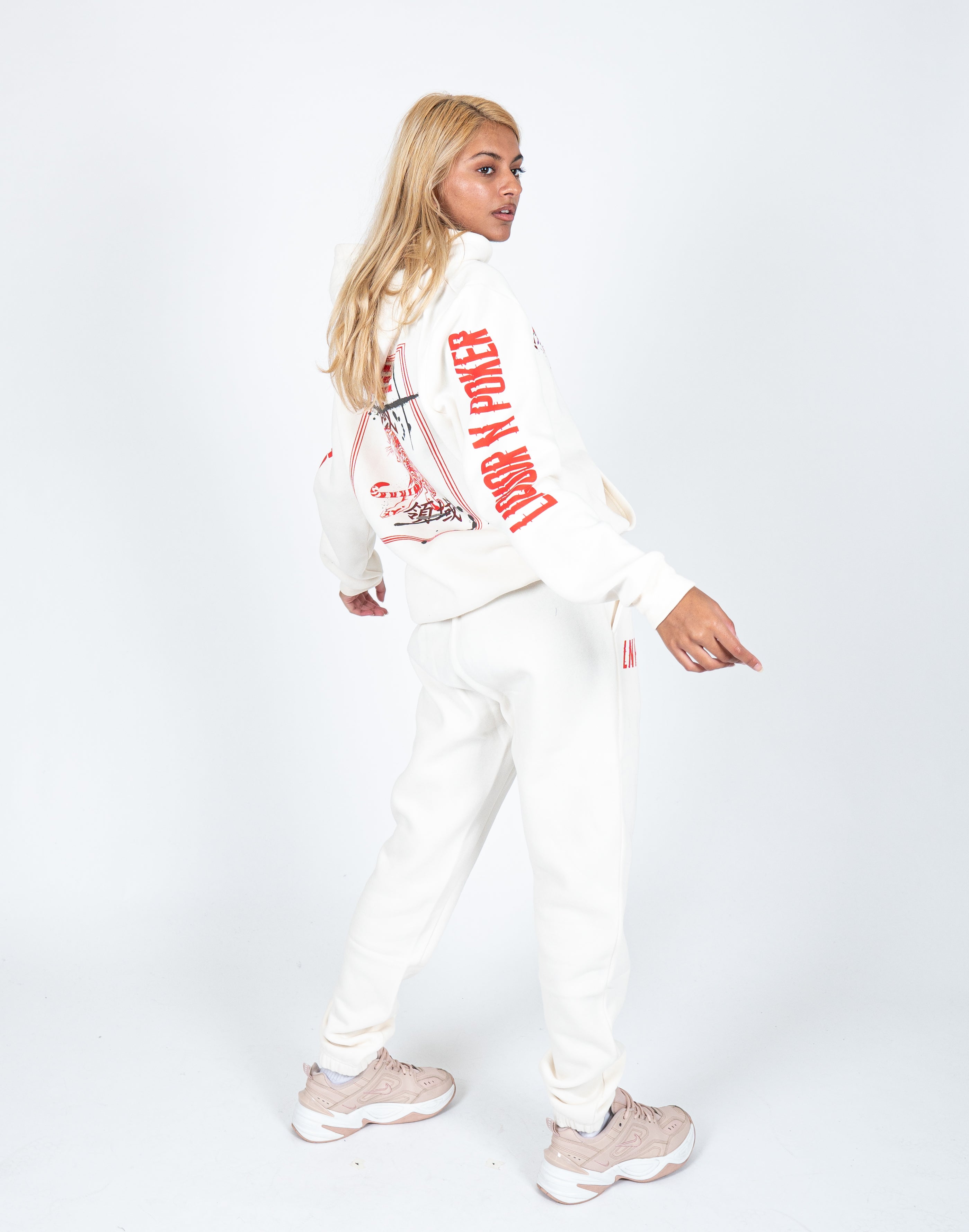 Unisex Territory Jogger In Off White